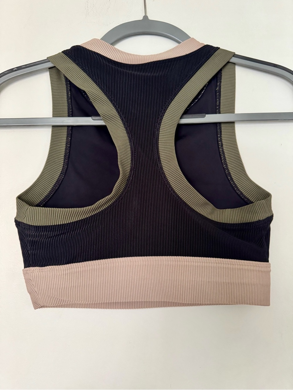 Beach Riot Top - Picture 2 of 4